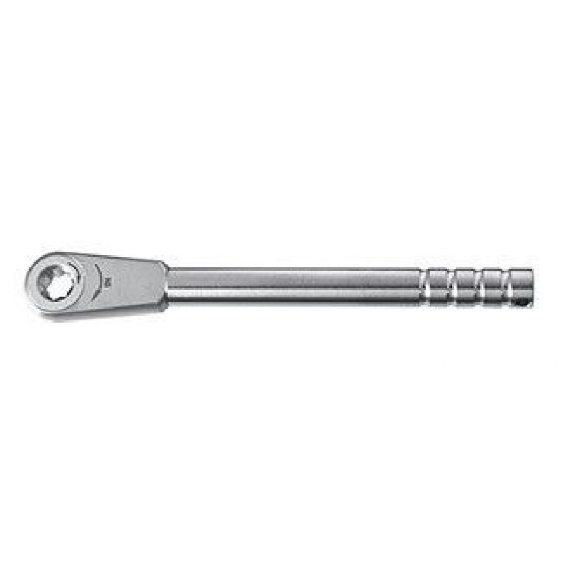 47.800.05 WRENCH съсOUT TORQUE, със 2X4-POINT CORE